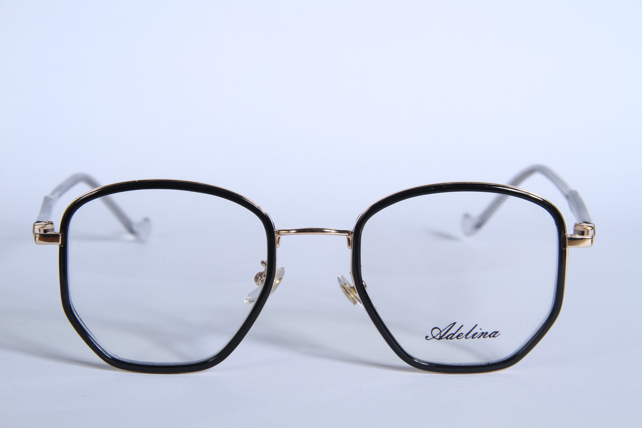 آدلینا مدل M2110